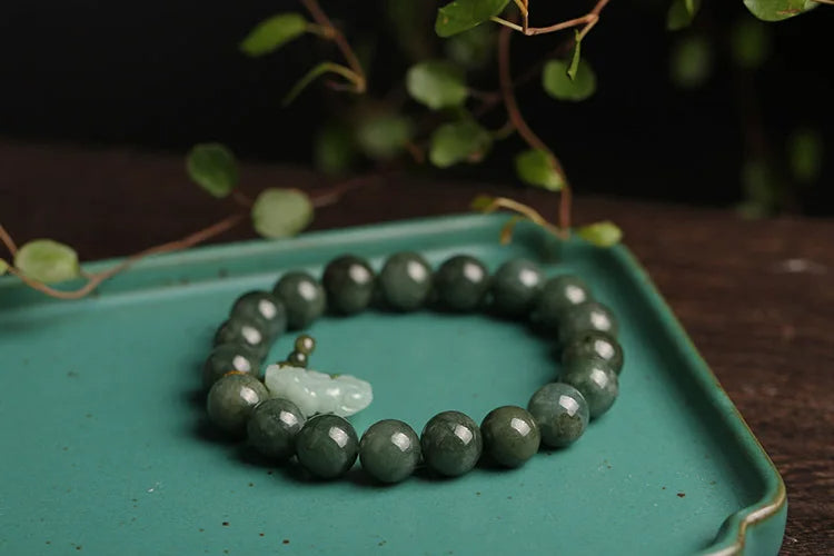 Verdant Grace Jade Bracelet
